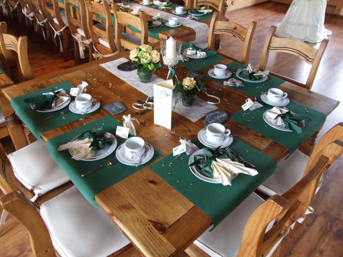 Hotel Forsthaus Volkesfeld Esterno foto
