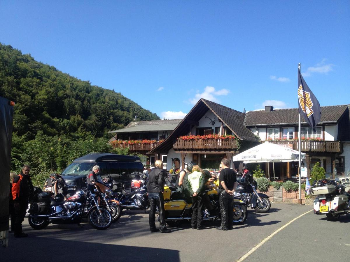 Hotel Forsthaus Volkesfeld Esterno foto
