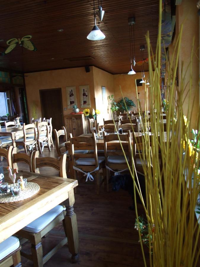 Hotel Forsthaus Volkesfeld Esterno foto
